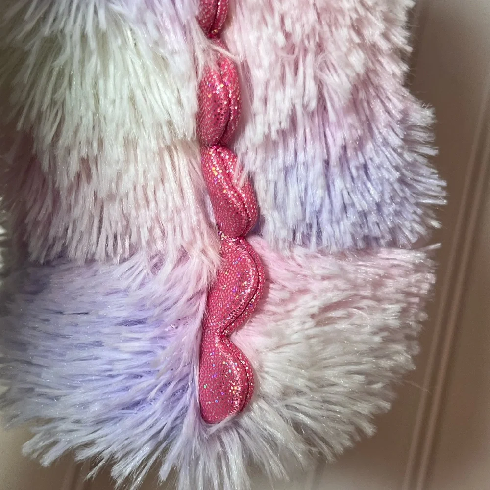 Wonder Nation 7-8 Fuzzy Purple and Pink Monster Slippers